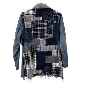 BUCKLE BKE DENIM JEAN JACKET SHACKET PATCHWORK OVERSIZED WOMENS XS DISTRESSED